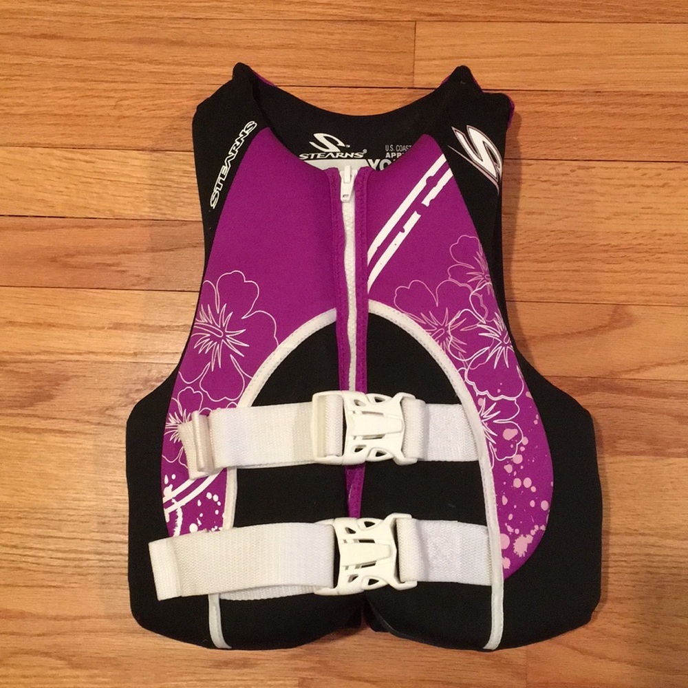 Stearns youth life vest
